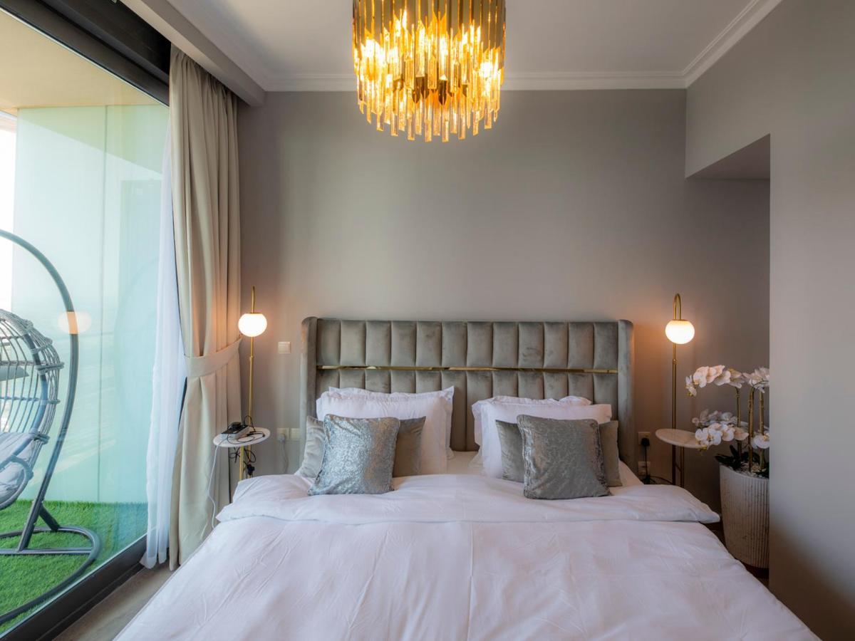First Class 2br With Full Skyline & Sea View Апартаменти