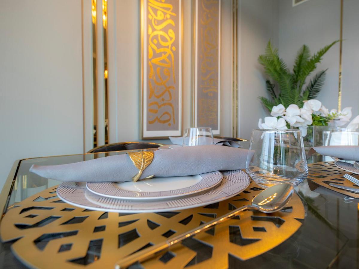 Апартаменти First Class 2br With Full Skyline & Sea View Дубай