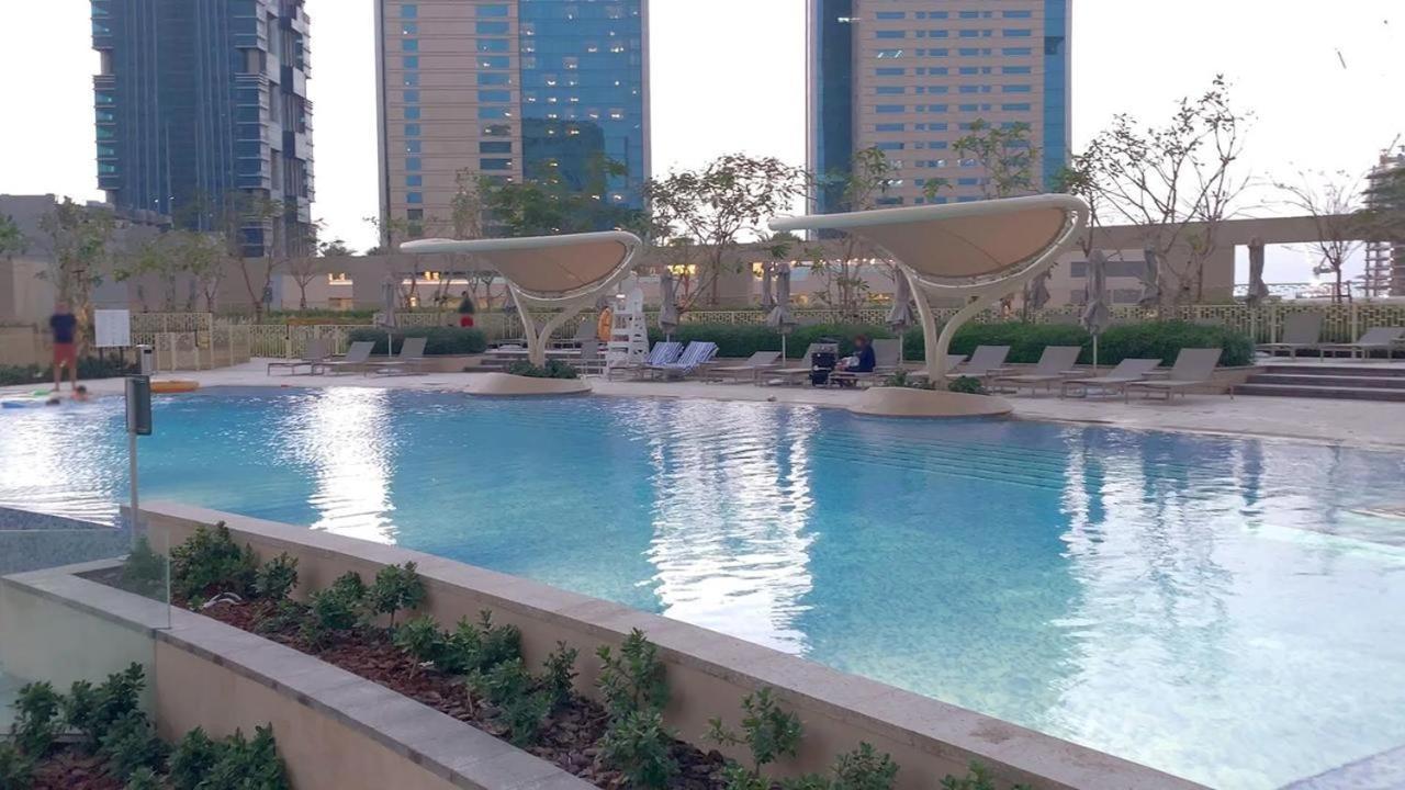 Апартаменти First Class 2br With Full Skyline & Sea View *