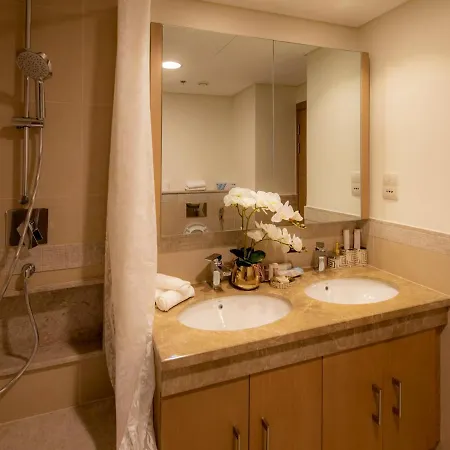First Class 2Br With Full Dubai Skyline & Sea View Exterior photo
